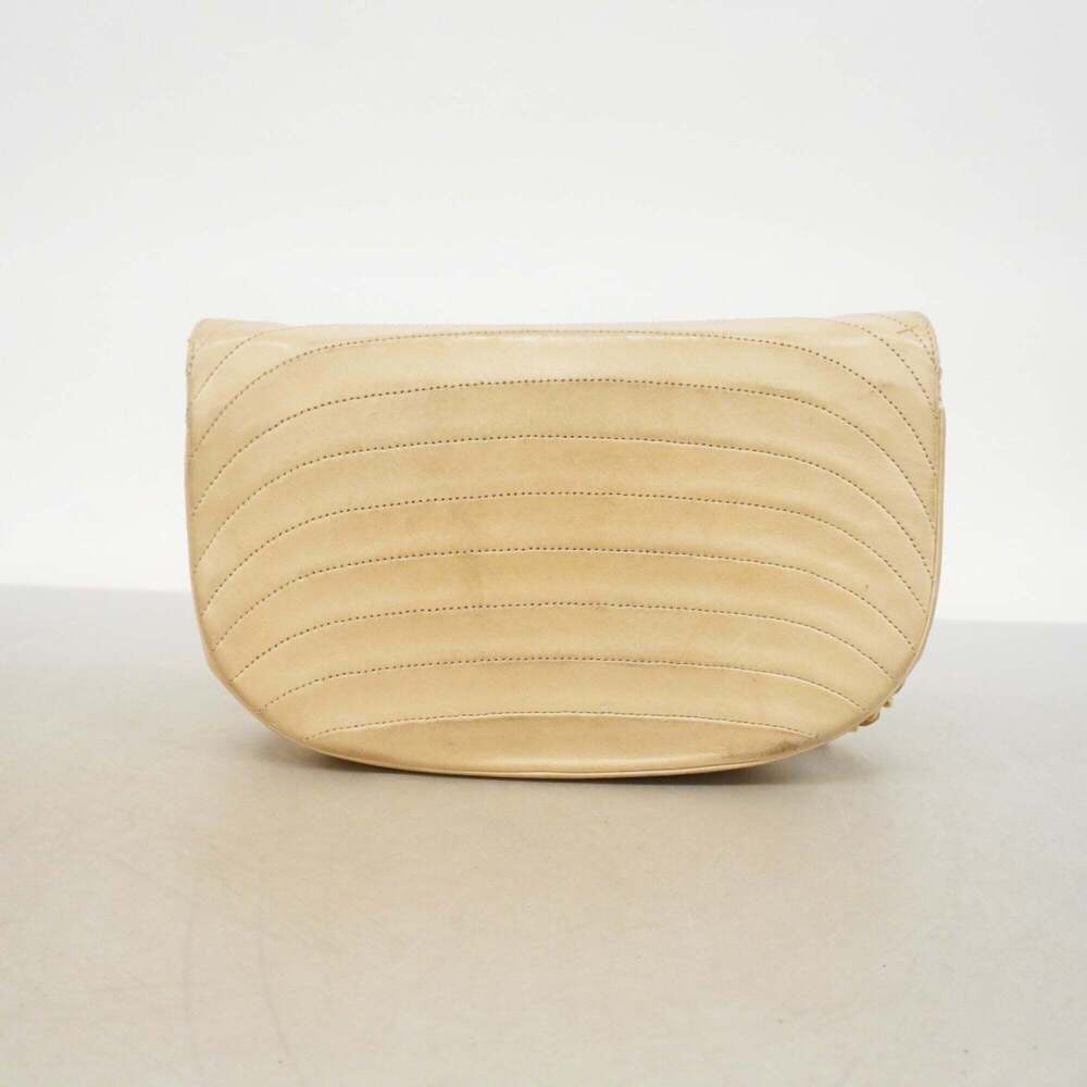 CHANEL Cream Lambskin Leather Shoulder Bag - Picture 9 of 10